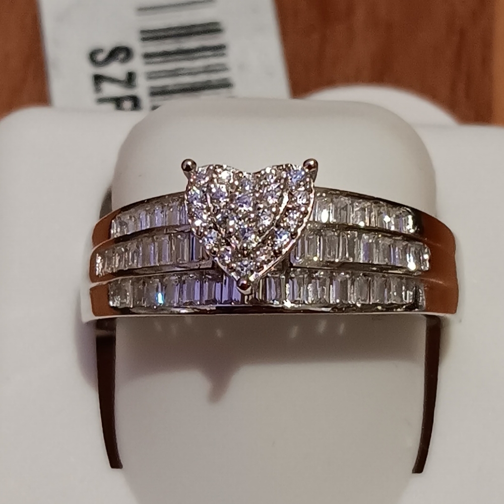 925 MOSSANITE CZ Heart Cluster Round/Baguette Iced Out Ring SZ 9